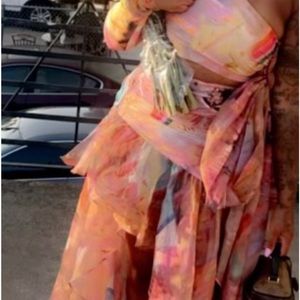 Two piece floral skirt set